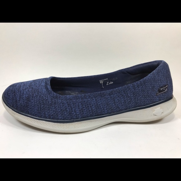 skechers goga max go step